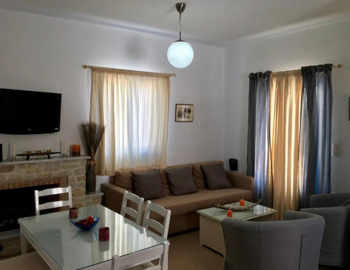 Mer Bleu Apartments 암벨라스 외부 사진